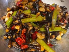 -辛香味烧鱼馆·非遗技艺·排骨红烧肉(光谷医药园店)