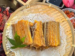 -聚汇三少·龙虾·中餐厅(莫邪路新天地店)