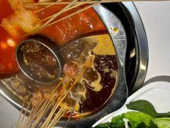 -佰人王串串香火锅(洋珠巷店)