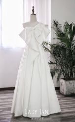 -Lady  Jane高端婚纱礼服馆