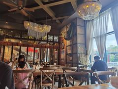 -玛格萝妮(汇智国际商业中心店)
