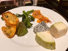 -大中华希尔顿酒店-念自助餐·海南美食·三文鱼