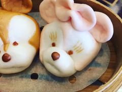 迪士尼公仔包包-晶荷轩(香港迪士尼乐园酒店)