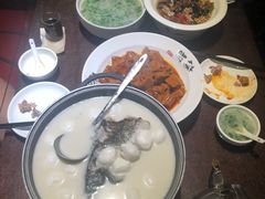 -刘胖子家常菜·蹄花焖藕(中央花园店)