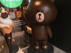 -LINE FRIENDS Garosu-gil Flagship Store