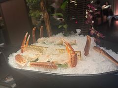-蟹犇前•帝王蟹雪蟹(陆家嘴店)