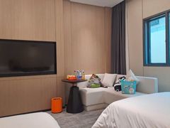 -雲宜贵宾舍酒店(深圳龙东地铁站店)