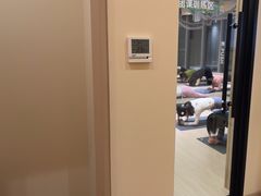 -乐刻瑜伽·普拉提·小瑜荚YogaPod(滨江银泰店)