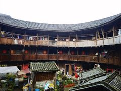 -南靖田螺坑土楼群景区