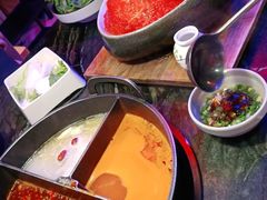 -热火朝天鲜切牛肉火锅(南强街巷店)