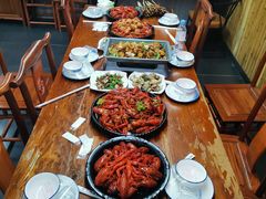 -老谭虾王蟹皇·龙虾·烧烤(蝴蝶湾店)