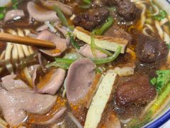 -镇南锅盖面馆(解放路店)