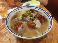 -香辉食馆(新兴路店)