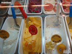 冰激淋2-柠檬车露(卖草地店)