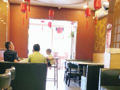 大堂-老华洋饭庄(成林道店)