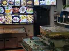 -鑫悦楼煎蟹·16年海鲜大排档