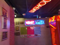 -唱吧麦颂KTV(西单华威潮铺街店)