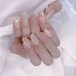 点击看大图 -悦指间美甲美睫