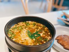 小锅米线-胡麻(静安嘉里店)