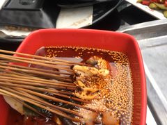 -何师烧烤·香辣蟹·川菜·30年老品牌(太古里旗舰店)