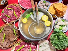 -潮汕·草根牛肉档(上海荟聚城市集市店)