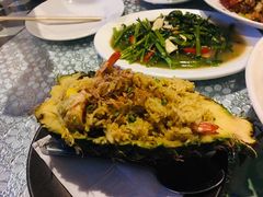 -Onion restaurant