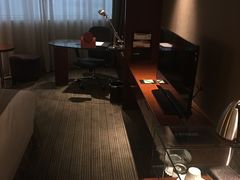 -上海浦东假日酒店