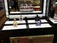 -日上免税店(三径路t3店)