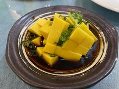 -香巴拉云南餐厅(华莱坞店)