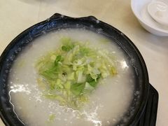 生滚鲮鱼球猪红粥-点红点绿茗点居(客村店)
