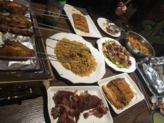 -喝丢一只鞋辣炒海鲜小烧烤(三八广场店)