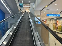 -沃尔玛(前山店)