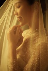 -雪中彩影婚纱摄影·微光艺术中心