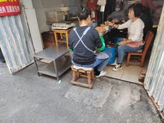 -三七八巷蛋饺春卷店
