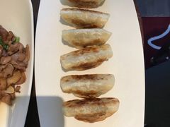 招牌牛肉锅贴-林芝工布庄园希尔顿酒店-猎味中餐厅