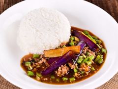 紫苏茄子豆角肉碎伴饭-绿茵阁(体育西分店)