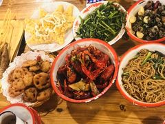 -冶建镜子·老南昌大排档·江西虾王(总店)