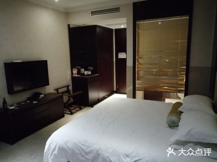 临安龙都大酒店图片