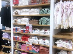 -优衣库(上海虹口龙之梦店)