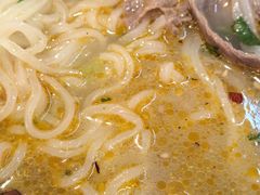 -云阿蛮云南生烫牛肉米线(奉贤路店)