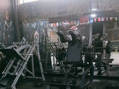 -星动力健身俱乐部(新塘店)