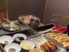 -围炉肉舍•炭烤活鳗•丹东海鲜烤肉(步行街店)