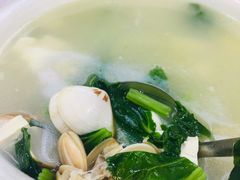 -红月湾海鲜饭店•沙滩海景(双月湾店)