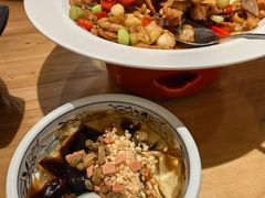 -严记小天府酸菜鱼(西四路店)