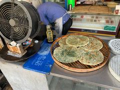 -月亮饼香烟店(翠竹新村店)