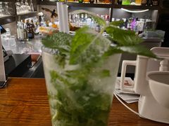 -OX BAR 拉培耶小镇(大连老街店)