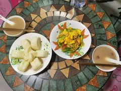 -爱月宝月嫂·育儿嫂(哈尔滨总店)