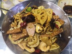 -天天向上素食餐厅(五台山店)
