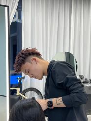 -U·NI SALON 造型