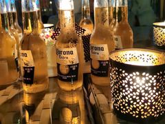 -饮湖威士忌鸡尾酒吧